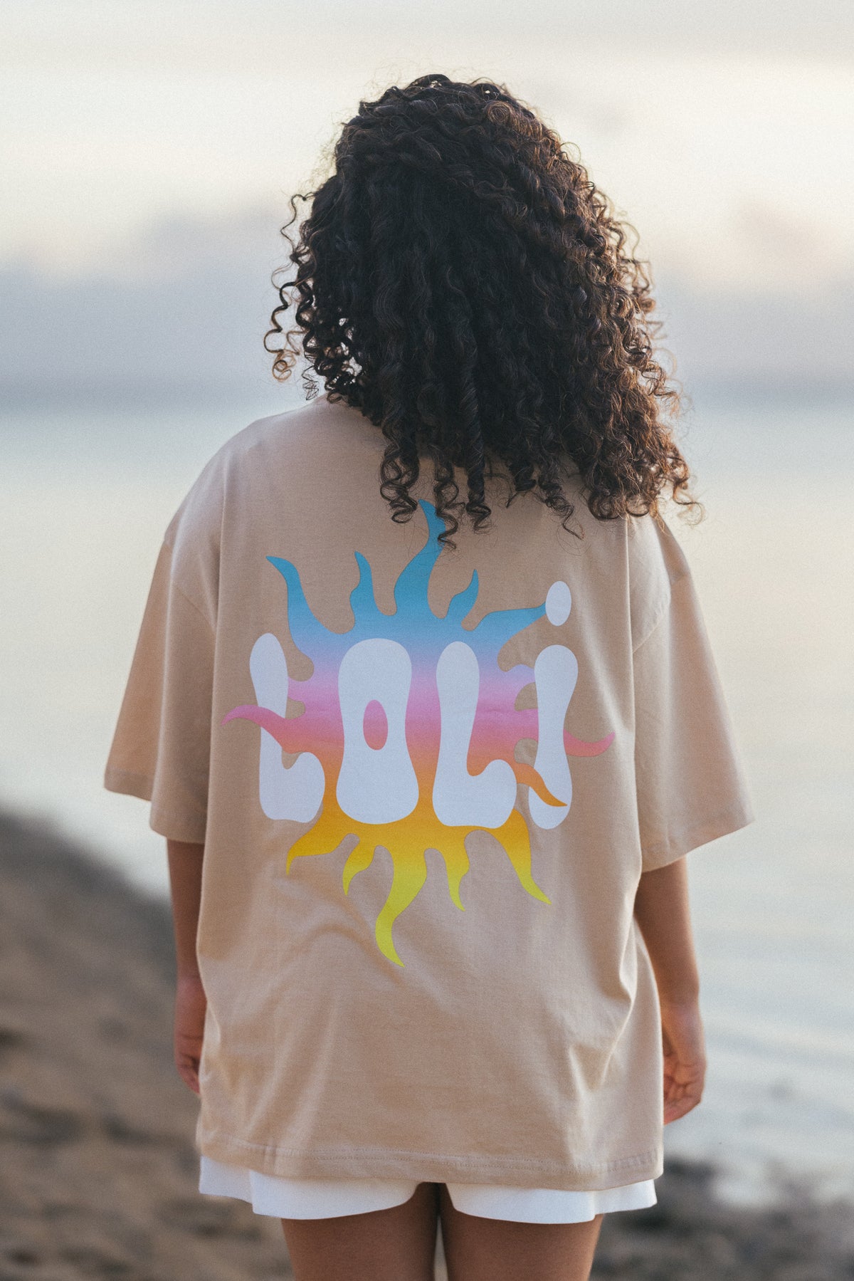 Loli en couleurs beige - T-shirt oversize